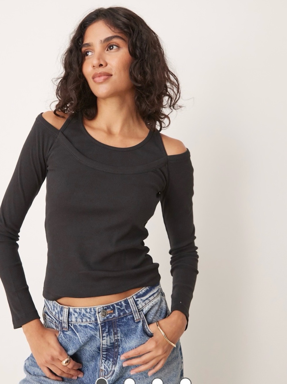 Women’s Black Cold-Shoulder Ribbed Long-Sleeve Top M